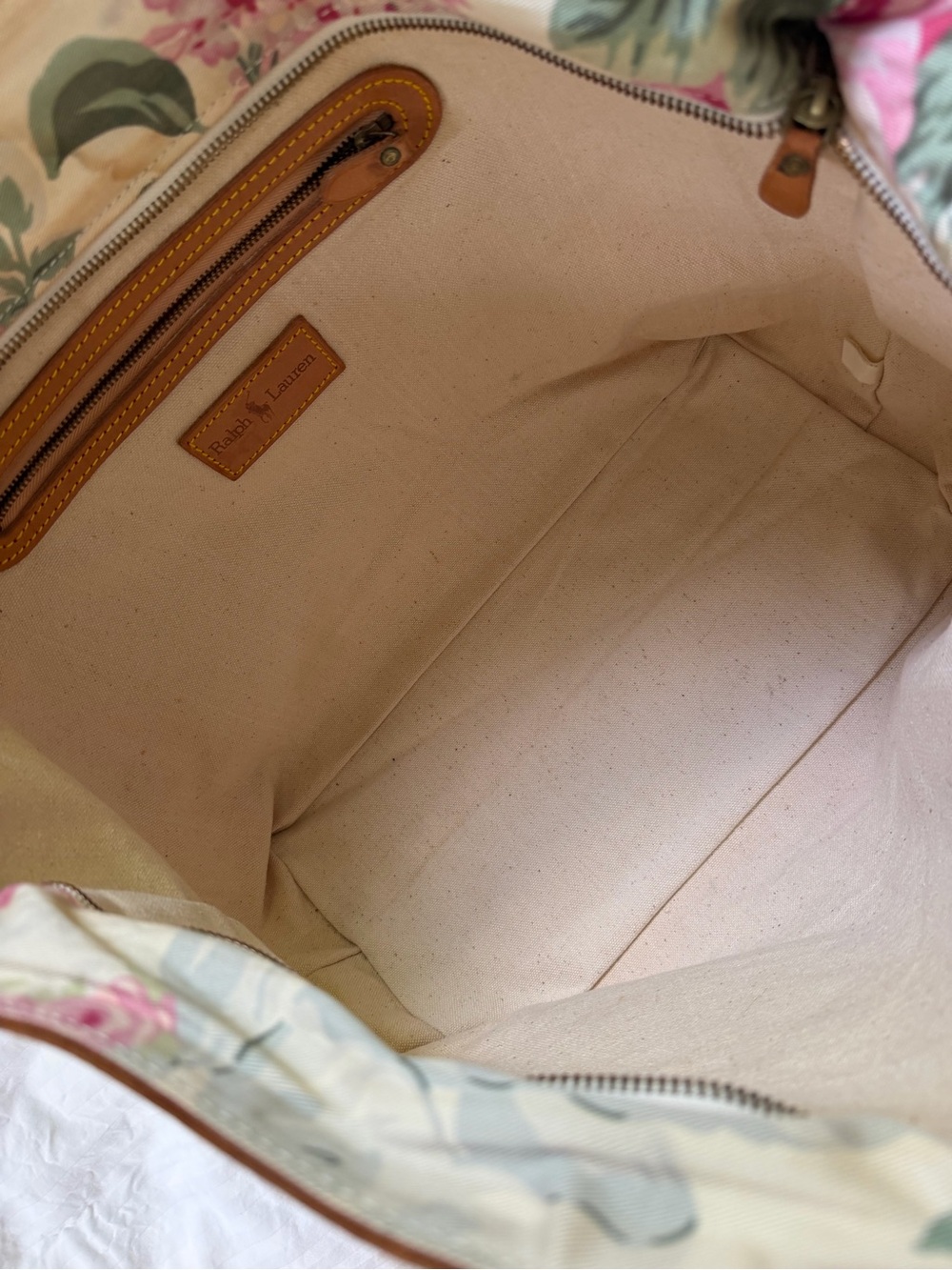 Vintage Ralph Lauren Floral Canvas and Leather Tote Bag - Picture 4 of 7